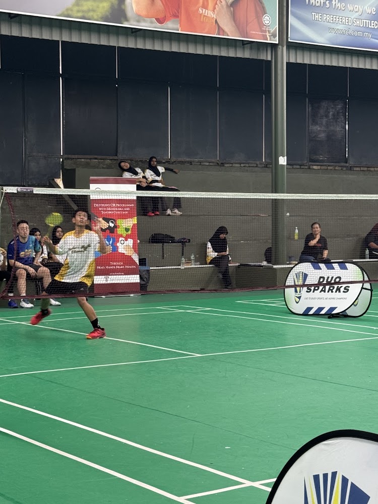 Duo Sparks Badminton Training Centre