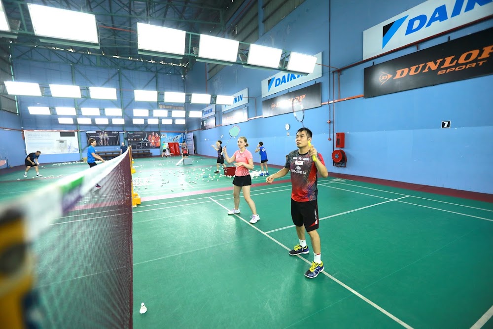 Chong Ming Badminton Academy (CMBA)