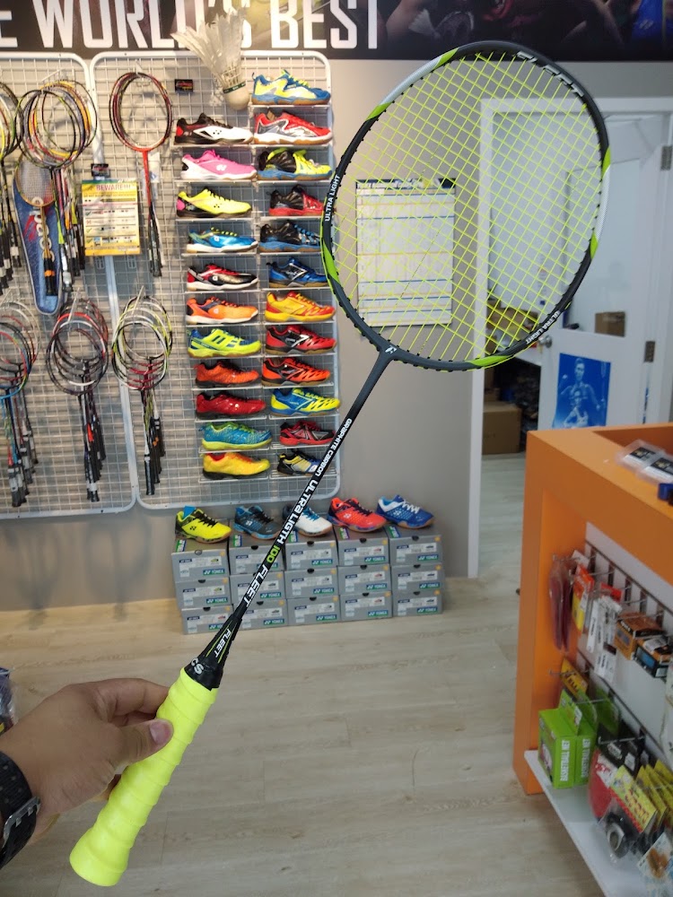Badminton Bay (badmintonbay.com)